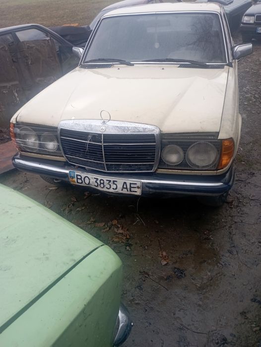 Продам Mercedes 123 не на ходу