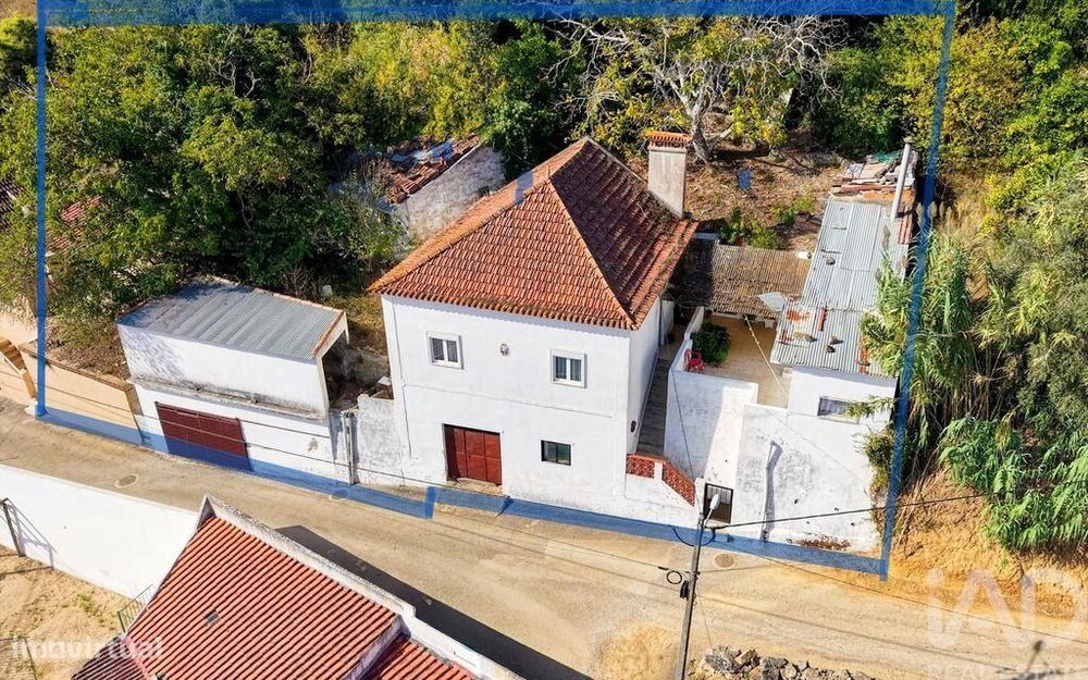 Casa / Villa T2 em Aldeia Galega da Merceana e Aldeia Gavinha de 85,00
