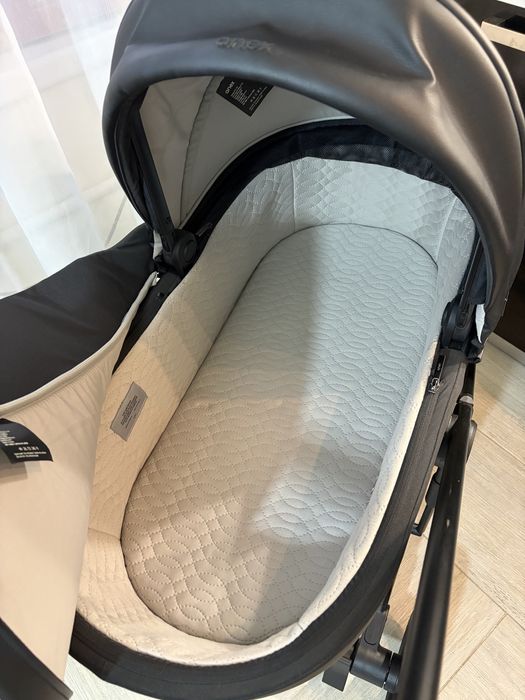 Продам коляску anex eli 2в 1