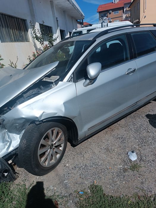 Citroen C5 2011 acidentado caixa automática para venda peças/ inteiro