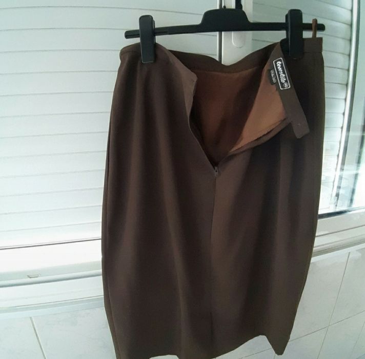 Fato elegante com bordados