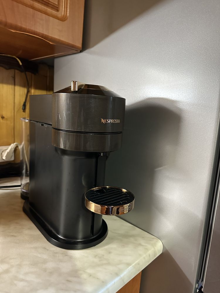 Nespresso Vertuo Next Premium
