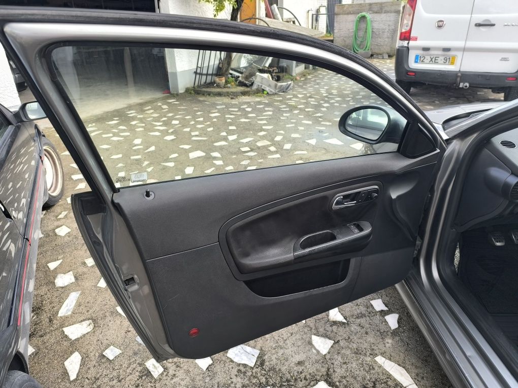 SEAT Ibiza 6l tdi
