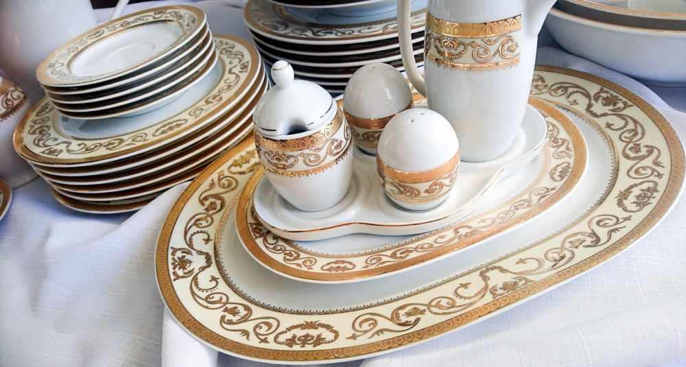 OKAZJA! Porcelana serwis obiadowy+kawowy 51 szt. Fine Royal Porcelain