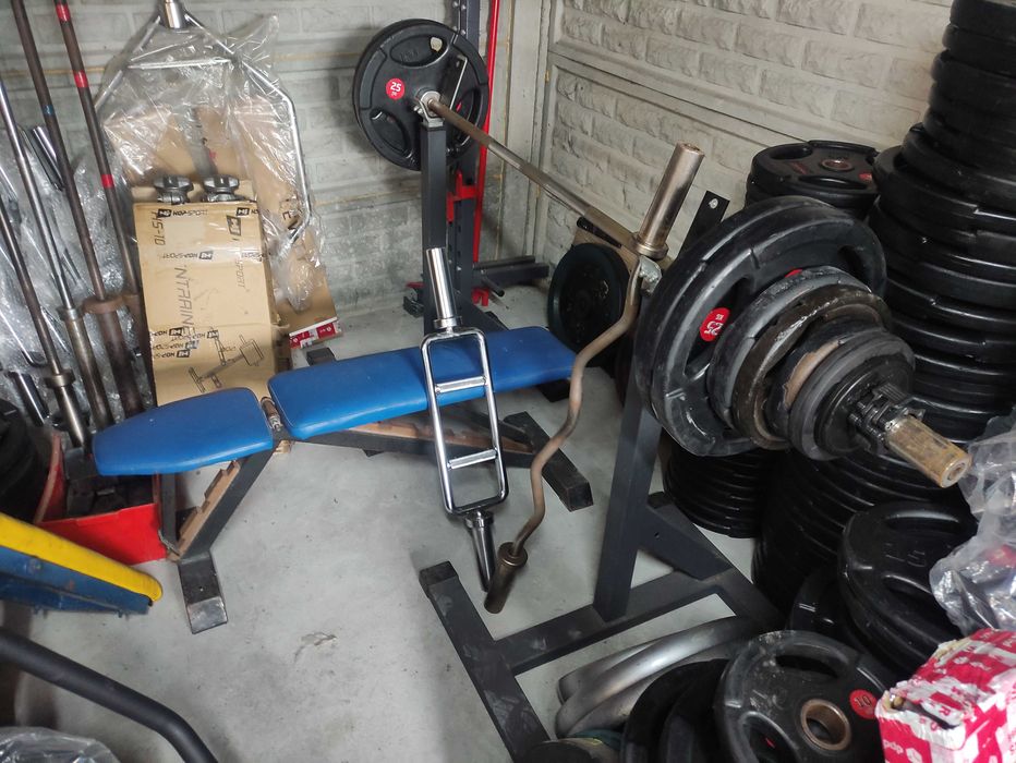 Ławka ławeczka do ćwiczeń regulowana stojaki gryf olimpijski 207,5kg