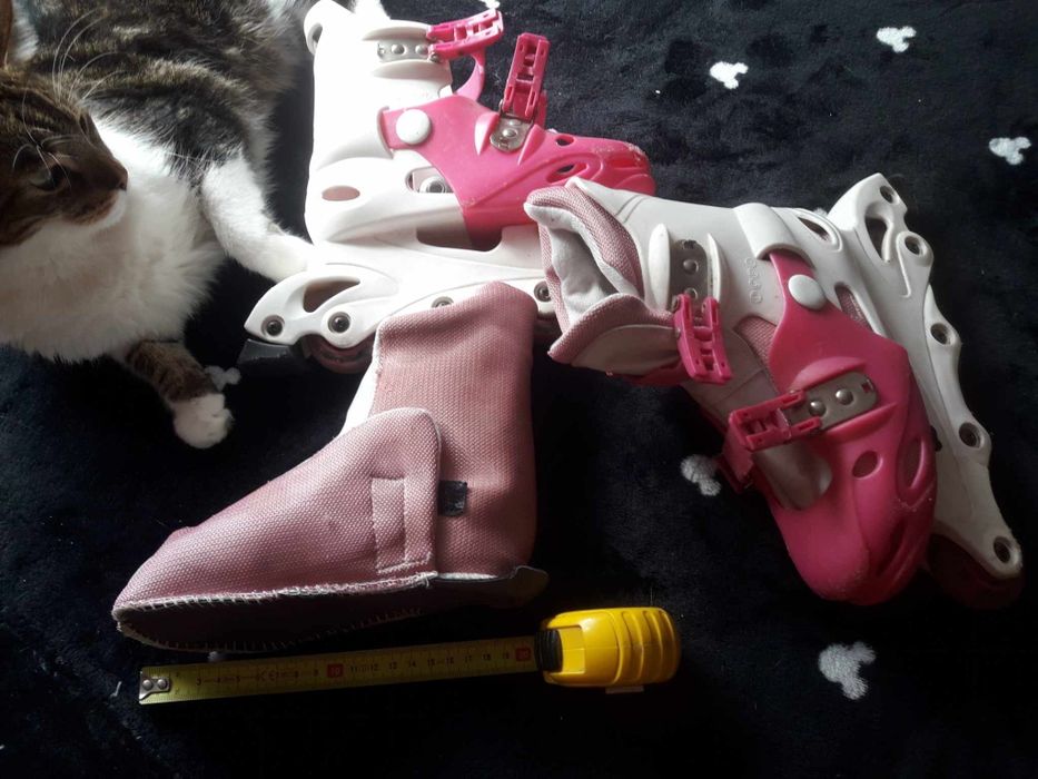 Rolki dla dziewczynki normalne ślady użytkowania roz 31-32