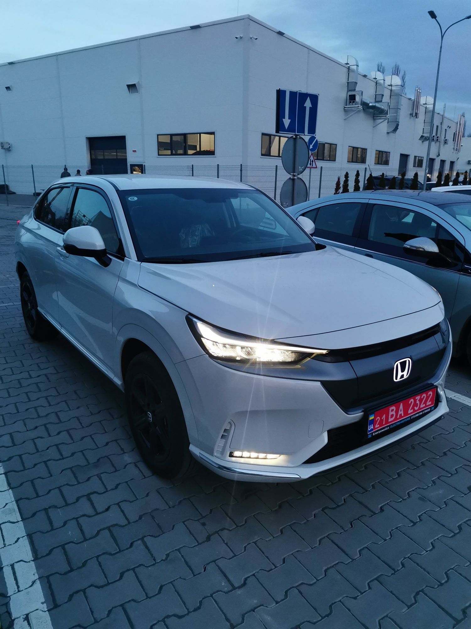 Здам в оренду з правом викупу авто HONDA ENP1 ENS1 2023 електро (нова)