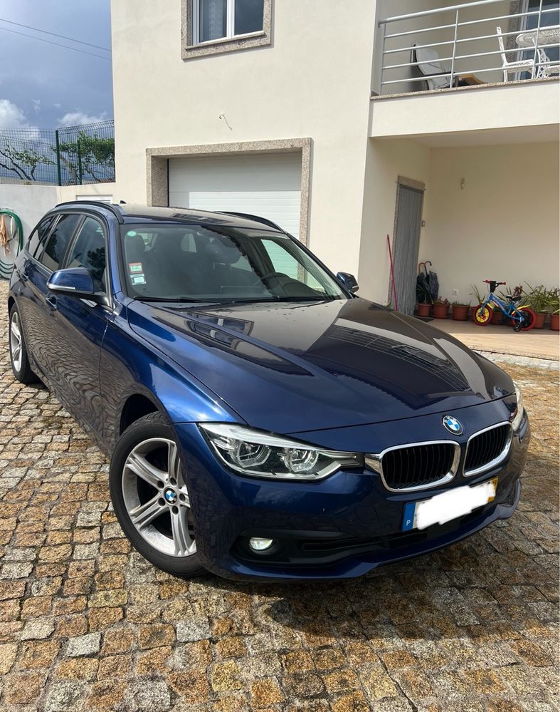 Vendo BMW 320D Touring Xdrive Ultim