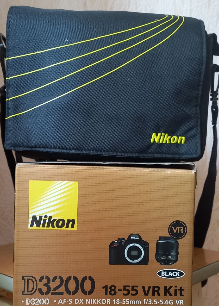 Дзеркальний фотоапарат Nikon D3200 kit (18-55mm VR)