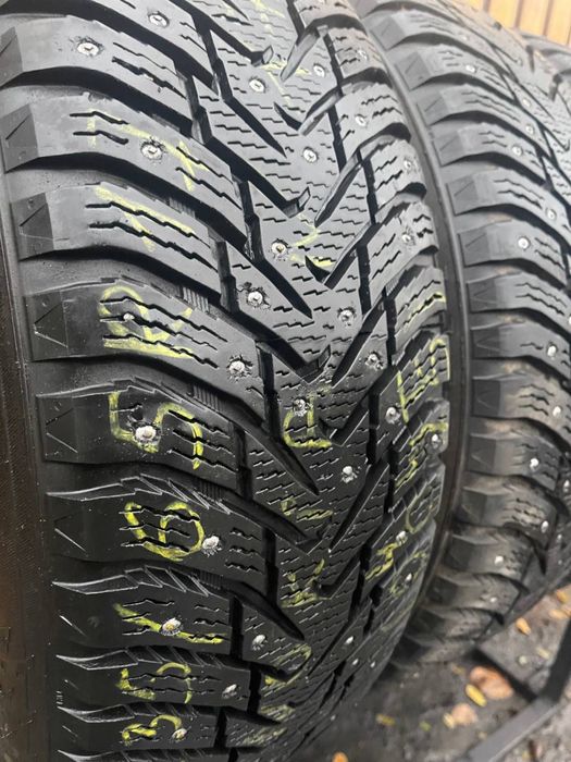 Шини 235/65 r17 Nokian