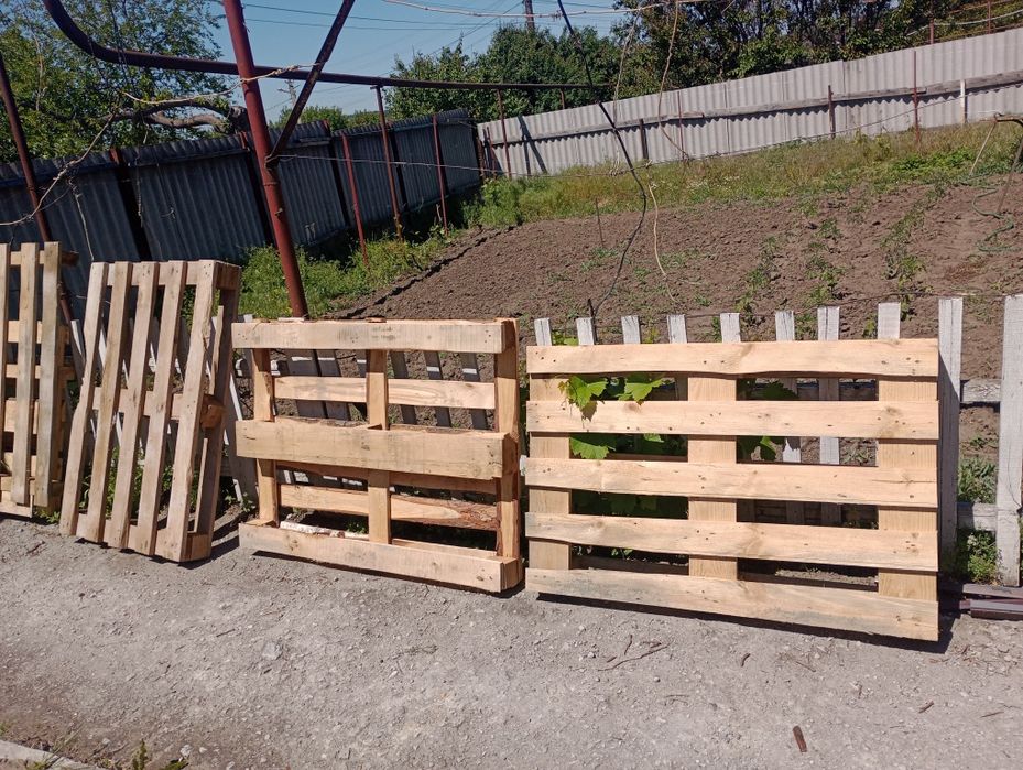 Поддоны продаются