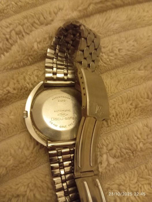 Relógio vintage esquesit