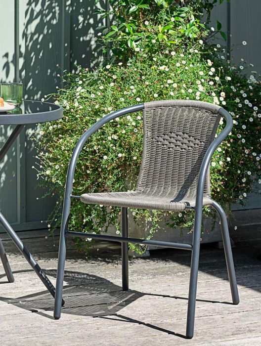 Mesa + 2 Cadeiras de exterior