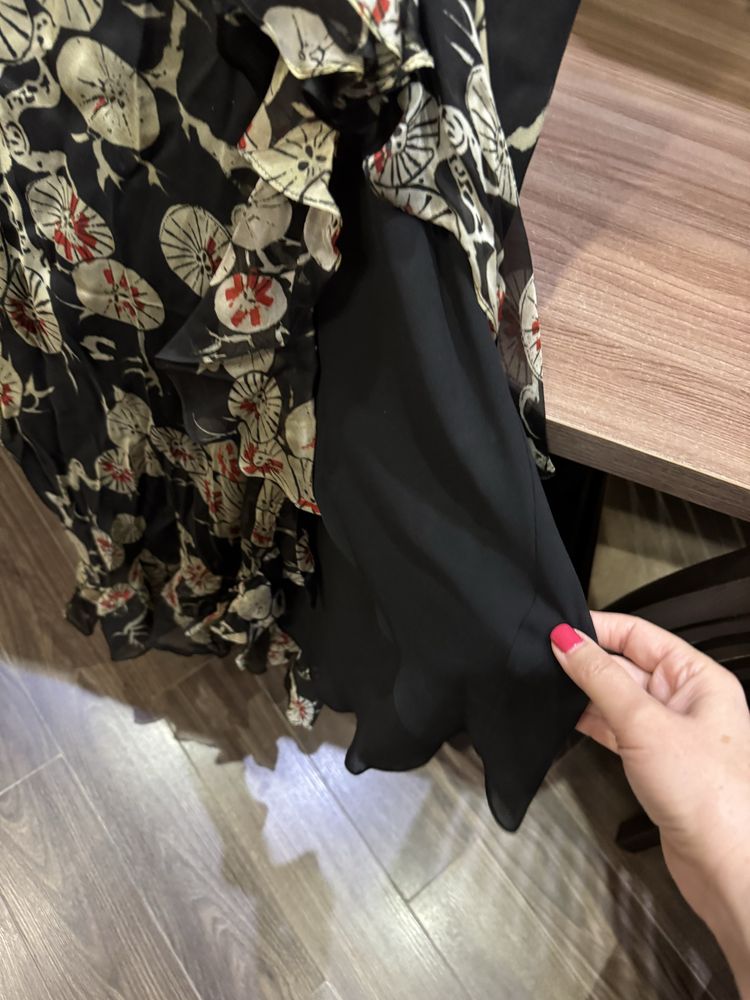 Шелковое платье  Zara x Kate Moss, размер М, новое