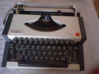 Maquina de escrever Olympia Traveller