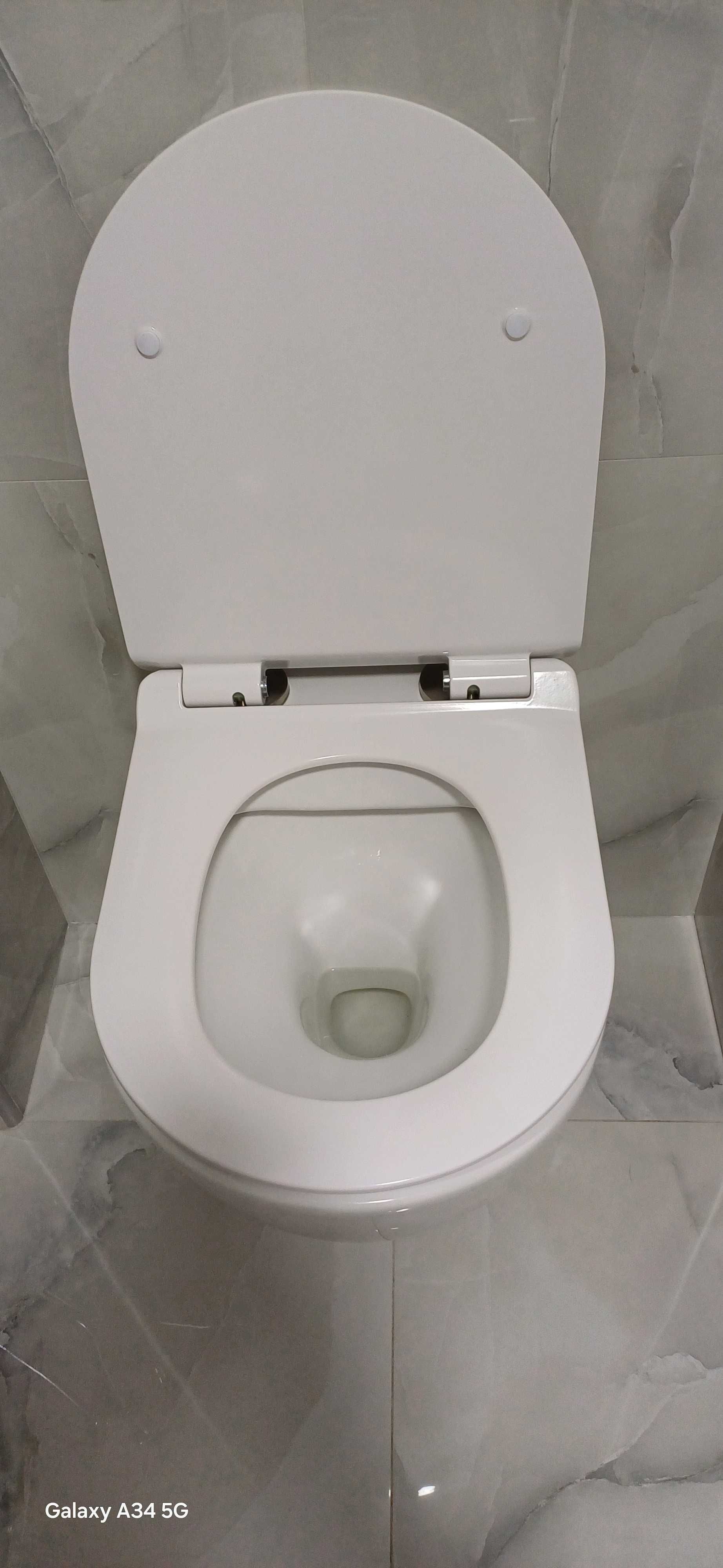 Унитаз подвесной Koller Pool с сиденьем Soft Close