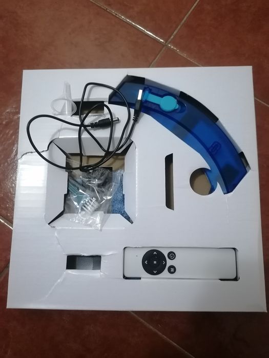 Aspirador robot novo