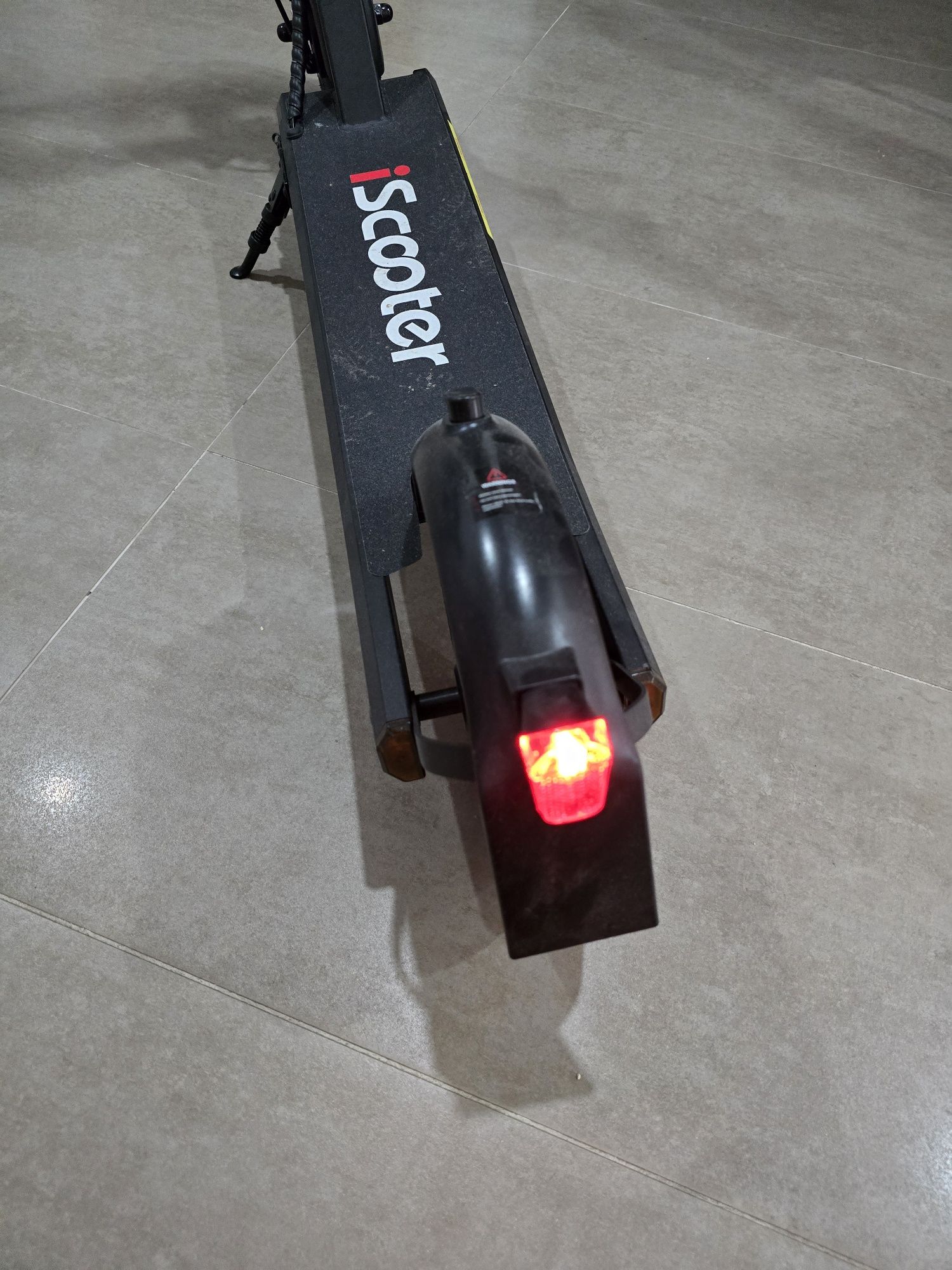 Trotinete 500w iscooter i9s