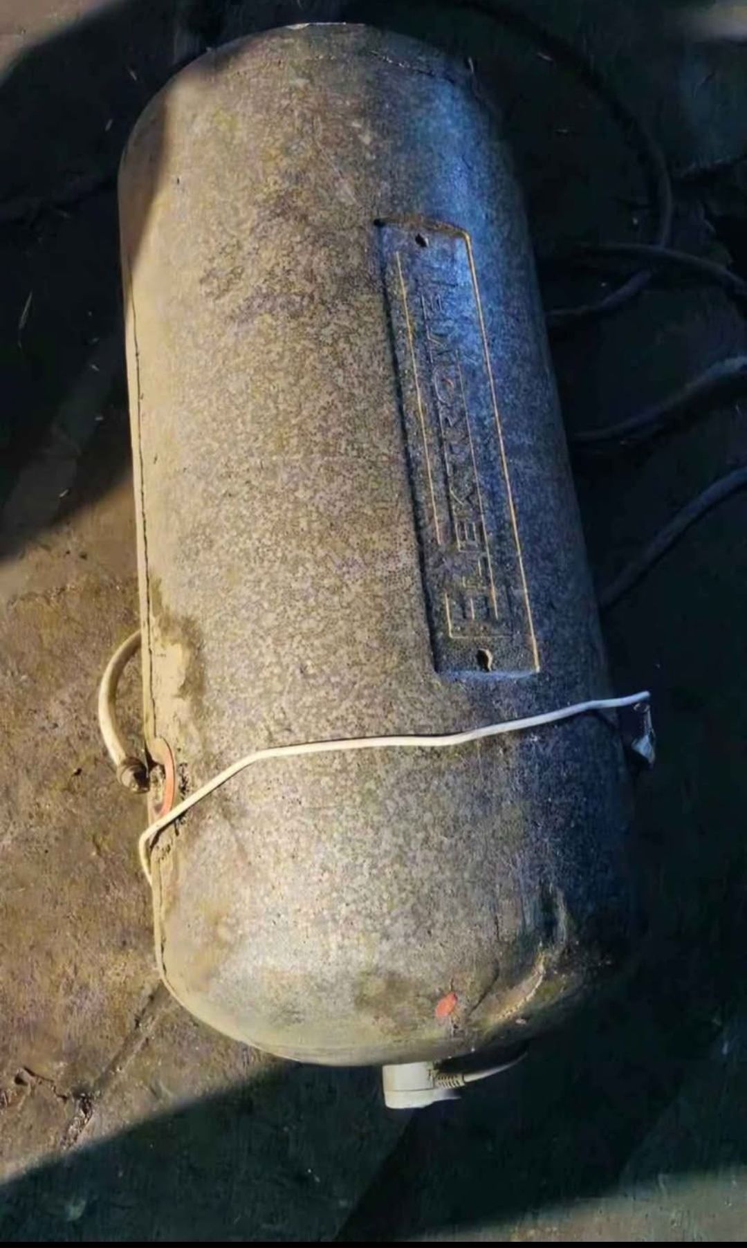 Bojler 100l z grzałką