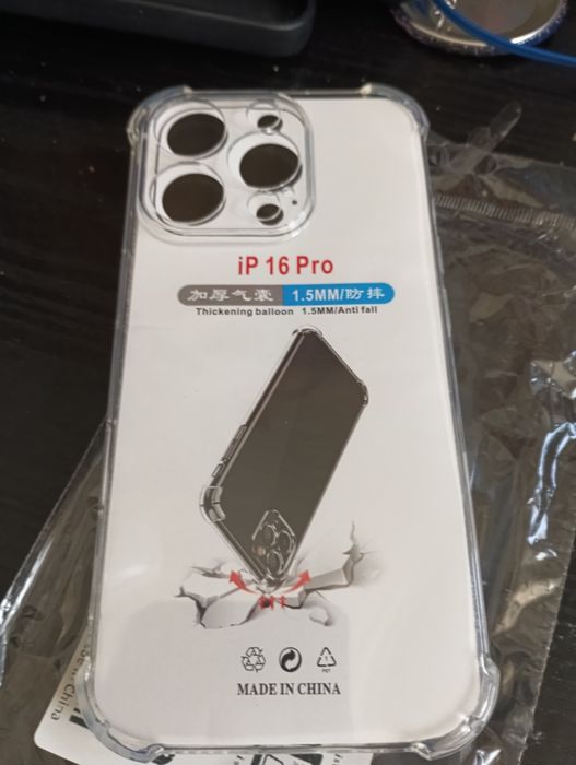 Etui do iPhona 16 pro przezroczyste 10 zł