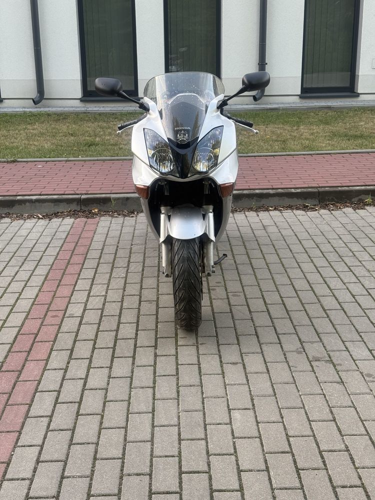 Honda VFR 800 VTEC ABS