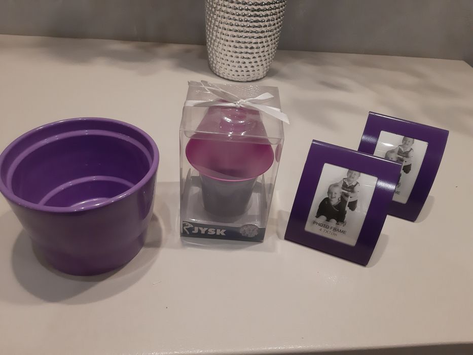 2szt.Nowe ramki na zdjęcia.