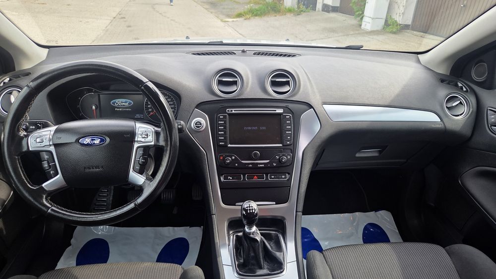 Sprzedam Forda Mondeo Mk4  2.0 140ps Bogata wersja