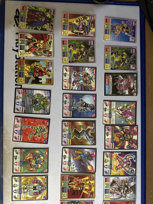 Cromos Milenium attack e Bolly Kaos