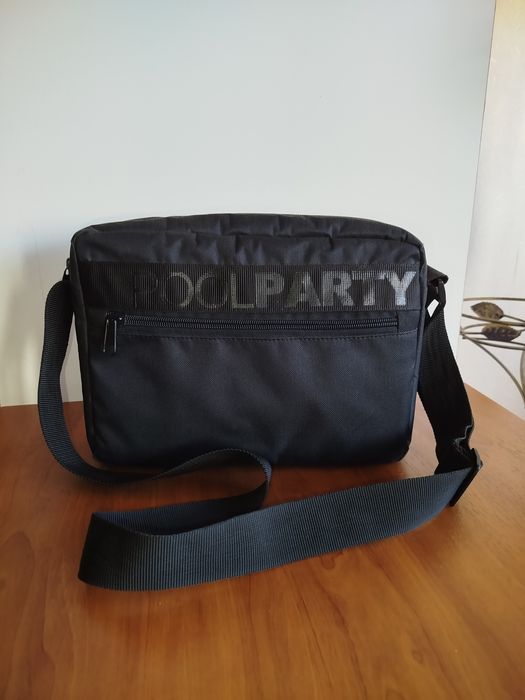 Міська чоловіча чорна сумка через плече POOLPARTY месенджер