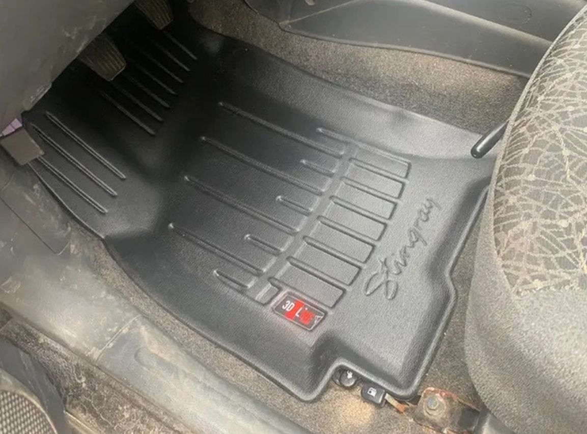 Гумові 3D килимки DAEWOO Lanos