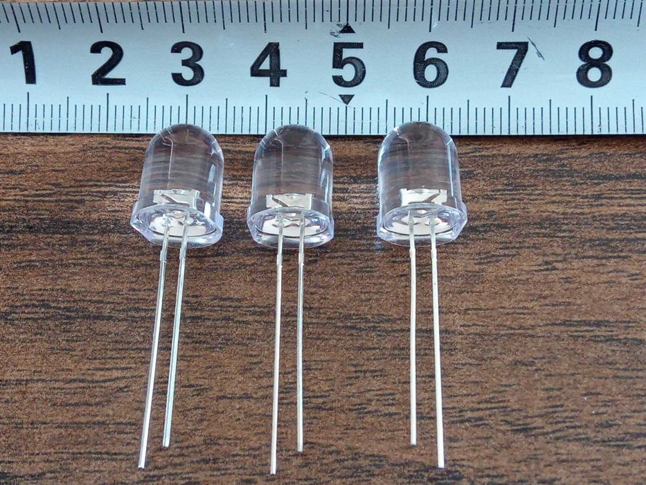 Светодиод 3.6 вольт 10 шт. Олх доставка