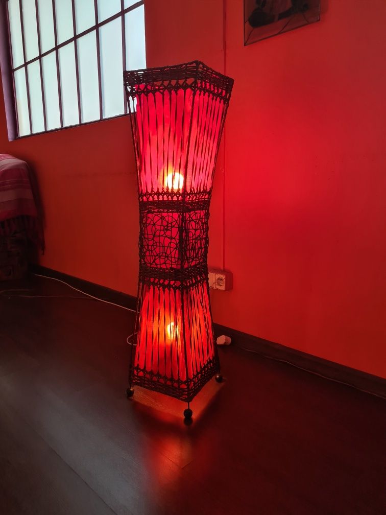 Lampy wolnostojące ozdobne