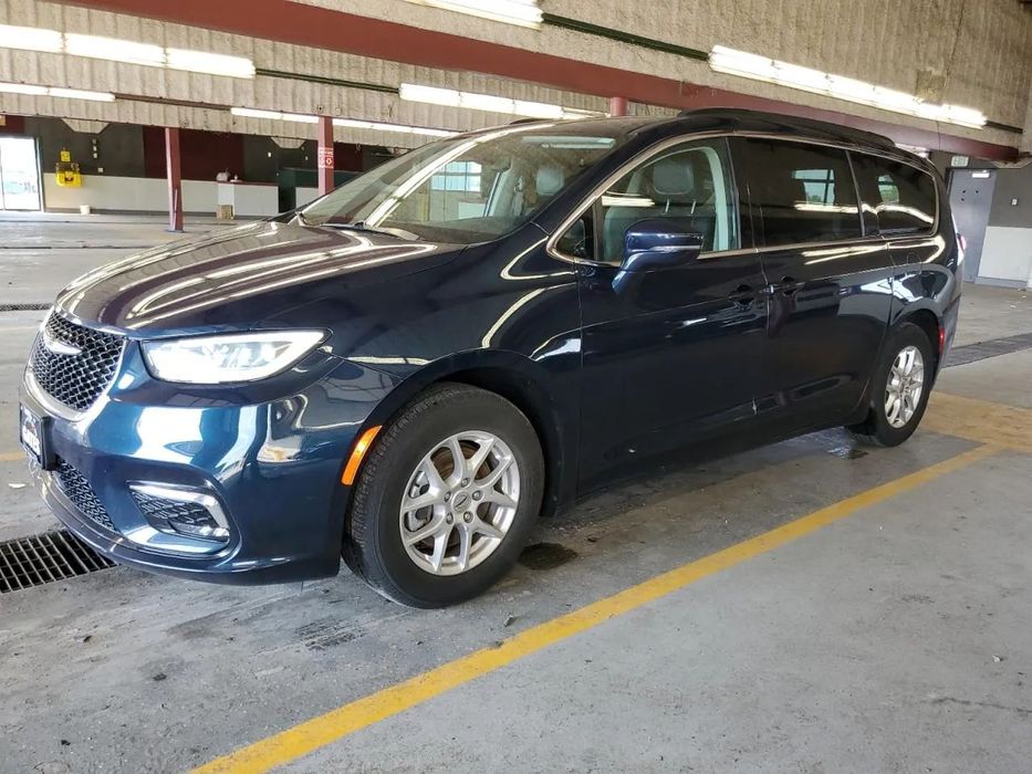Chrysler Pacifica Auta z USA