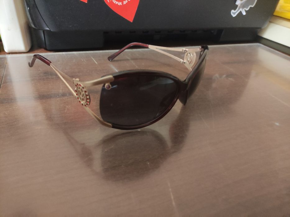 Солнцезащитные очки разные / цены разные
