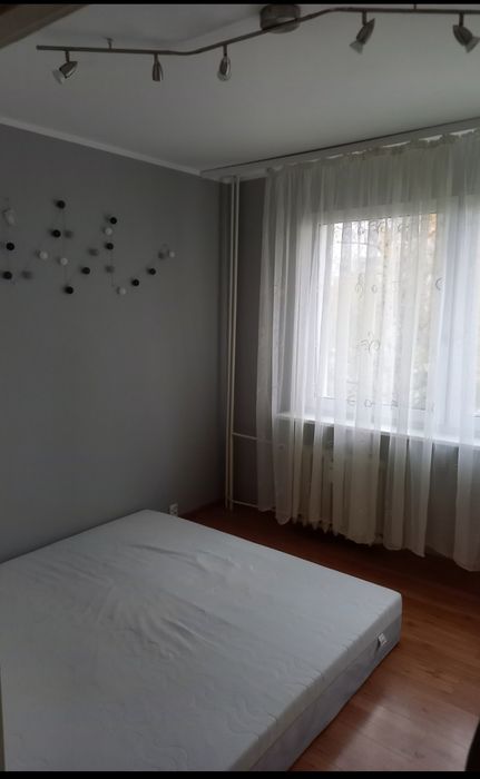 Wynajmę pokój / 2 pokojowe mieszkanie