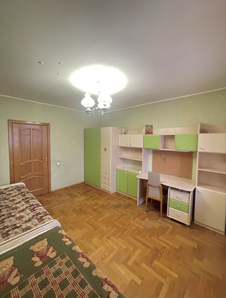 Продаж 3-к вул. Рональда Рейгана 28, поруч парк Деснянський, Троєщина