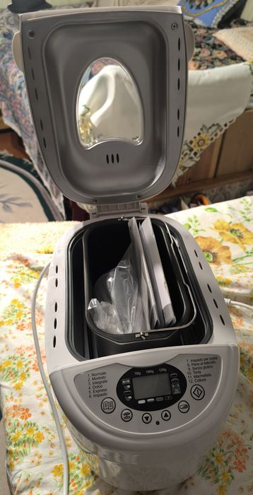 Хлібопічка SilverCrest