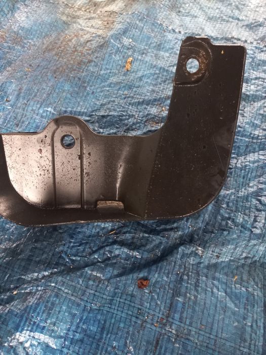 Бризговики Субару аутбек 2010 р