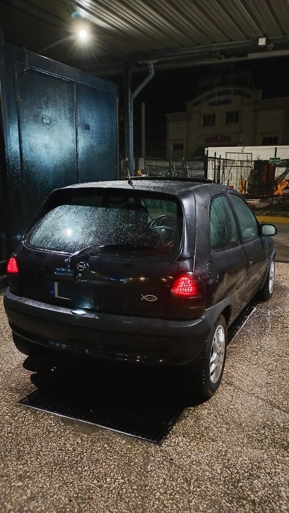 Farolim traseiro em led Opel corsa B