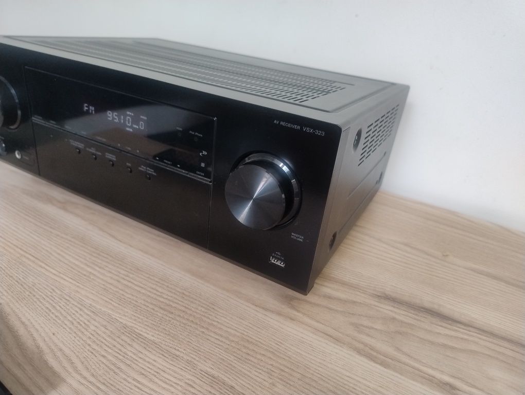 Amplituner Pioneer VSX 323 z pilotem