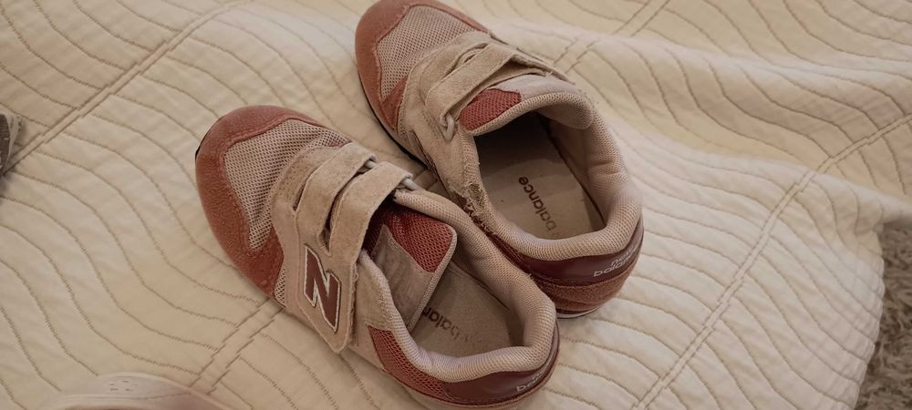 Tênis/ sapatilhas com velcro Menina 30