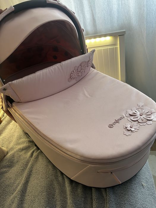 Gondola  lux cybex priam 4.0