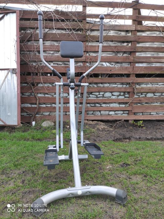 Biegacz stepper orbitrek air walker treningowy