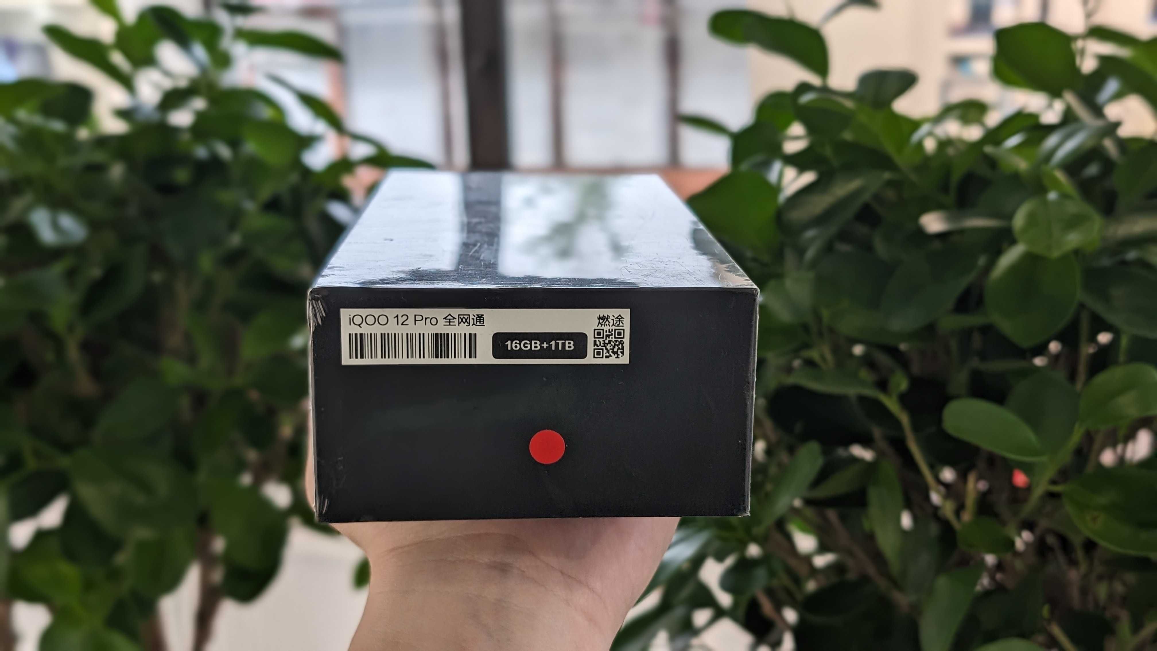 Магазин NEW Vivo iQOO 12 Pro 16/1TB Red Гарантiя Оплата частинами