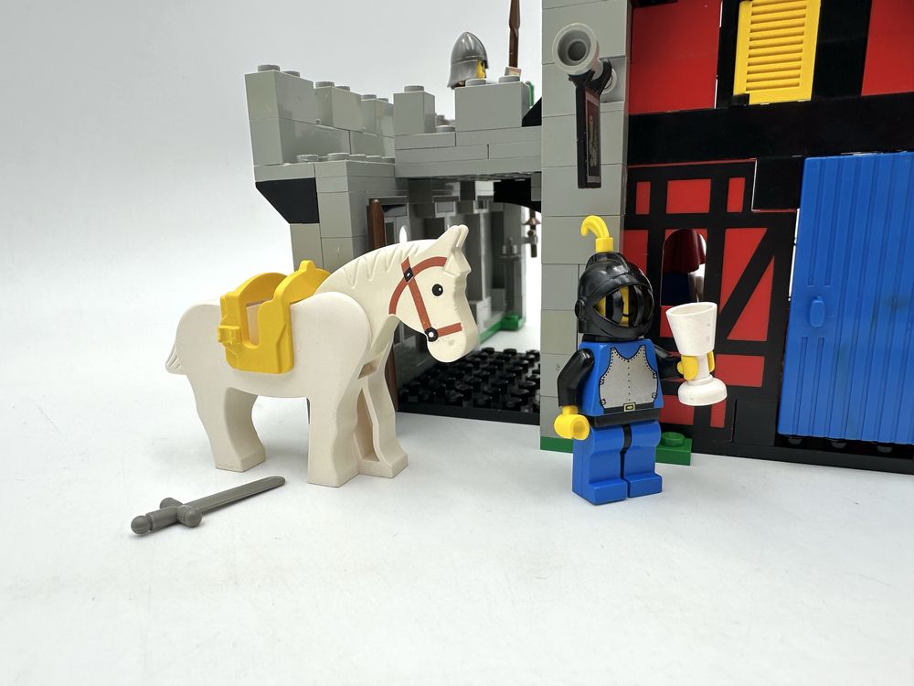 Lego 6067 Castle karczma
