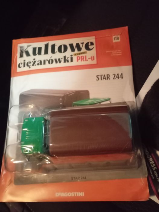 Model Star 244 kultowe ciężarówki dea