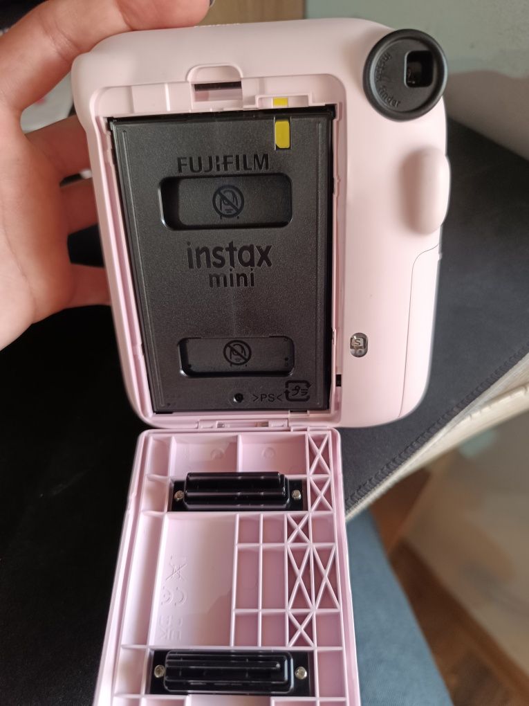 Instax mini 12 + 3 zdjęcia