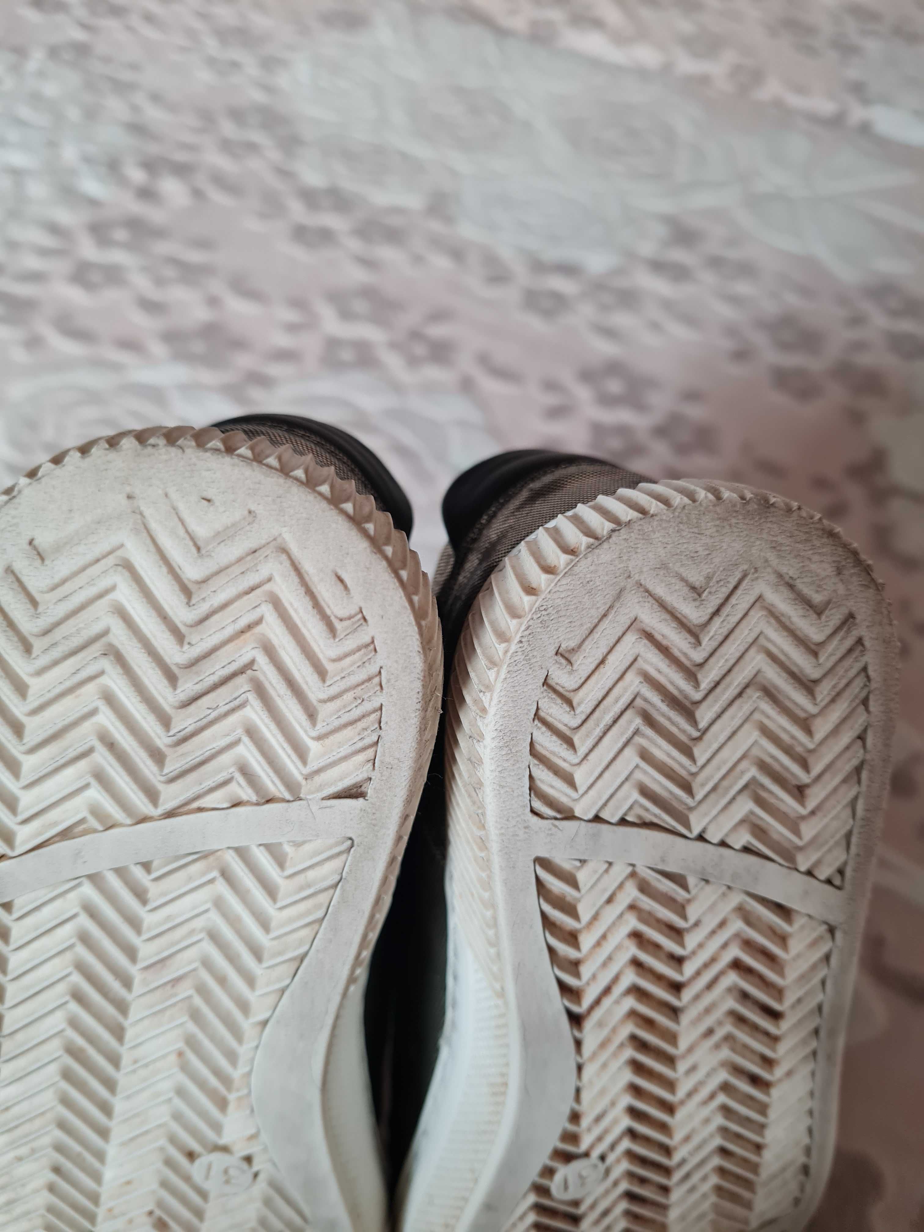 Взуття для дівчинки кросівки мешти ортопедичні Tutubi 31 розмір