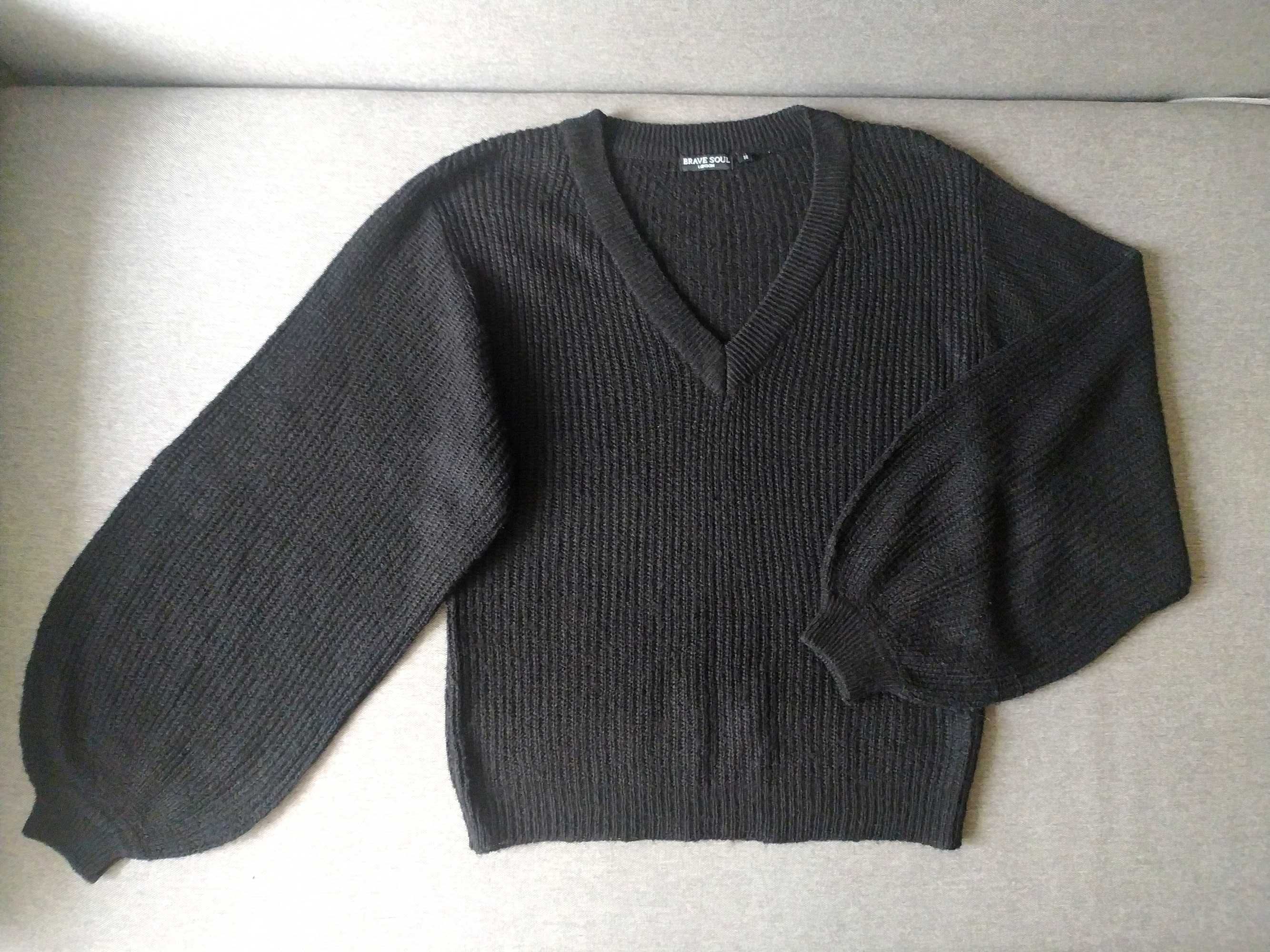 Пуловер, кофта, светр чорний з широкими рукавами, 48/50 L