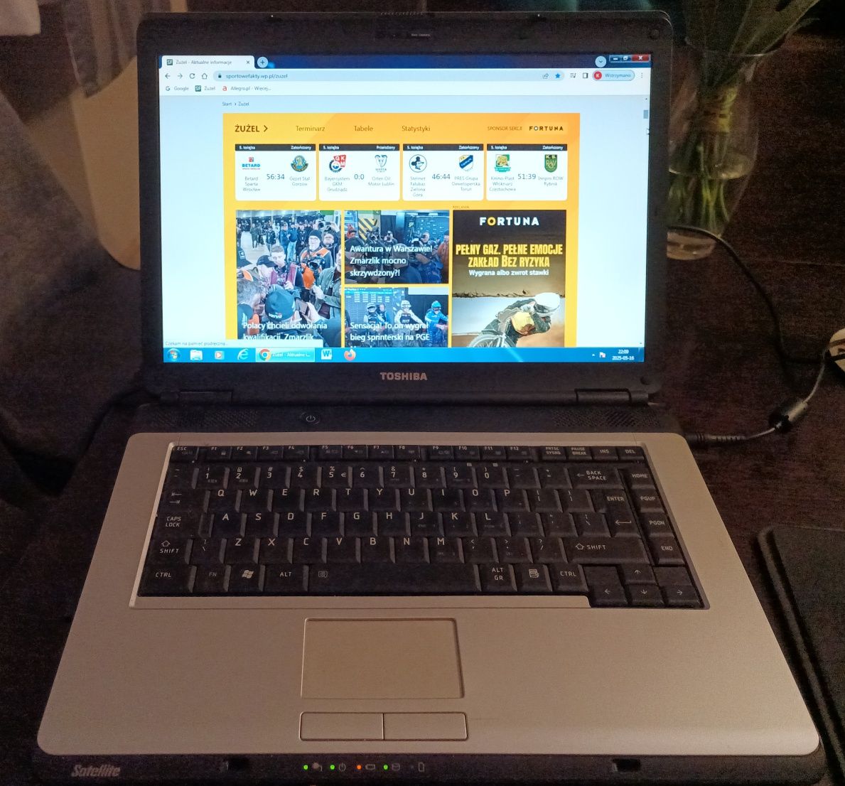 Laptop TOSHIBA Satellite L300